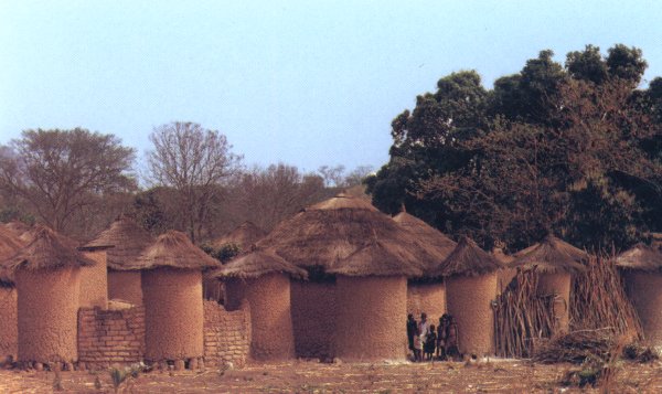 civ_village.jpg (48321 octets)